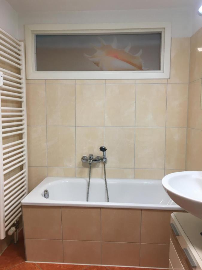 2-Zimmer-Wohnung In Stralsunds Altstadt Bagian luar foto